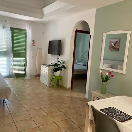 Dolce Vita Appartment Caleta De Fuste Exterior photo